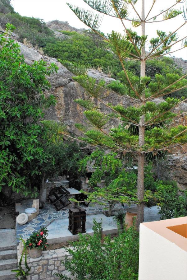 Eutuxia Sea&Mountain Apartment - Tsoutsouros 外观 照片