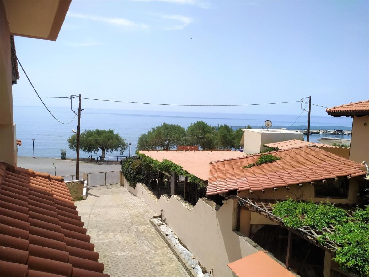 Eutuxia Sea&Mountain Apartment - Tsoutsouros 外观 照片